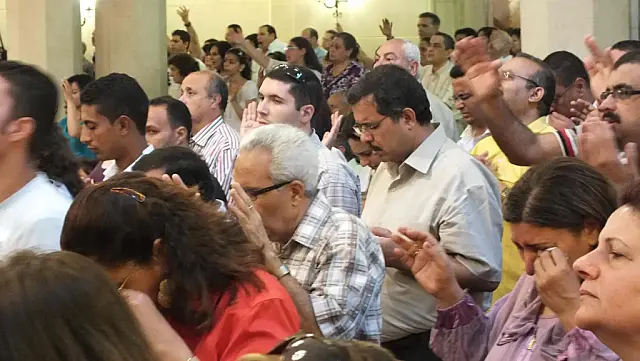 Comunidade cristã avança em meio à perseguição no Egito